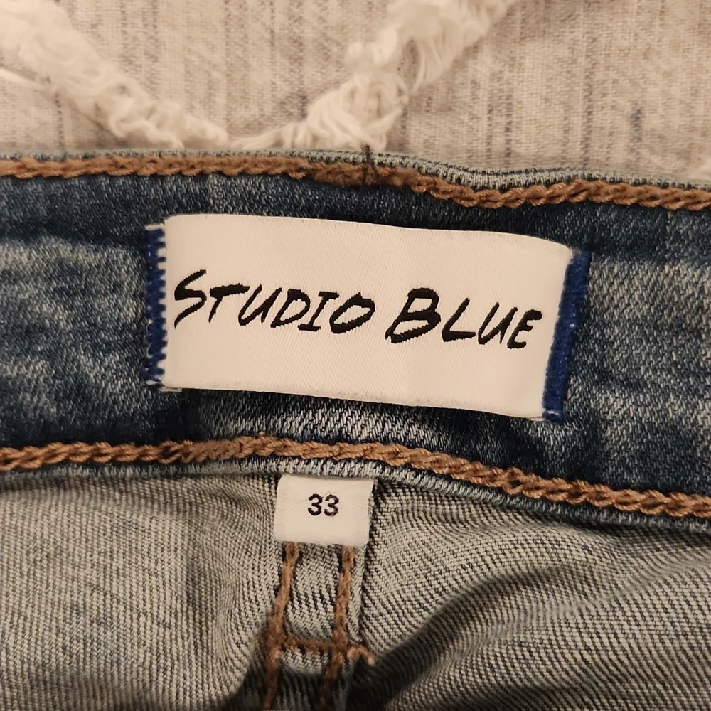 Classic High Rise Light Blue Jeans - Picture 2 of 8